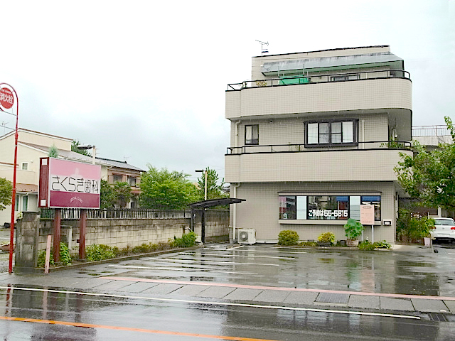 医院外観